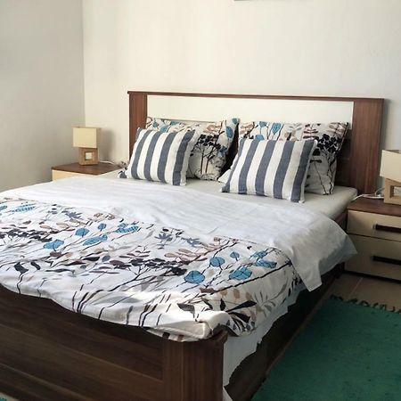 Apartments Pirka Pirovac Εξωτερικό φωτογραφία